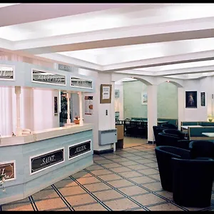 https://hotel-saint-julien.midi-pyreneeshotels.com